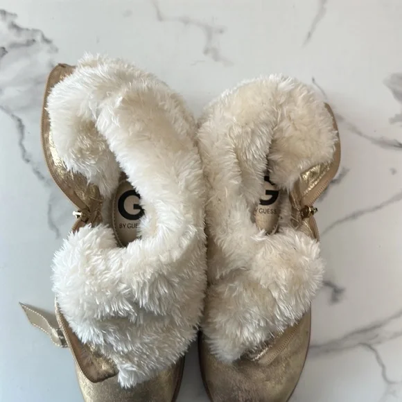 New- GUESS gold foil “look” boots - Picture 11 of 16